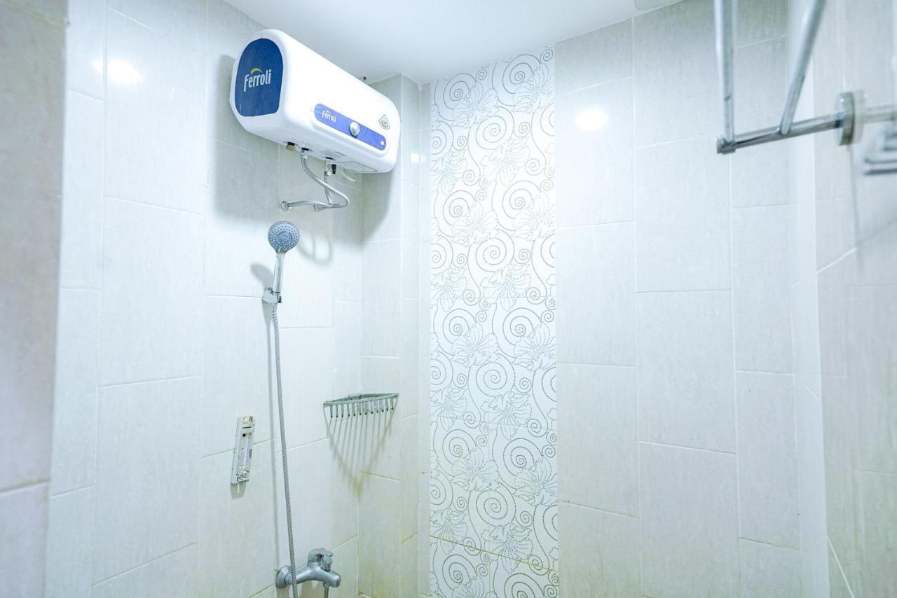 Reddoorz @ Avros Guest House Medan Ngoại thất bức ảnh